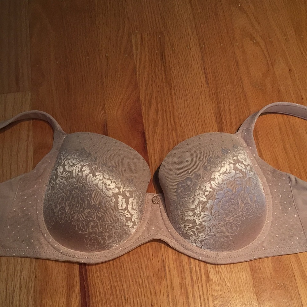 34 DD stunning support bra Soma. Never worn!
